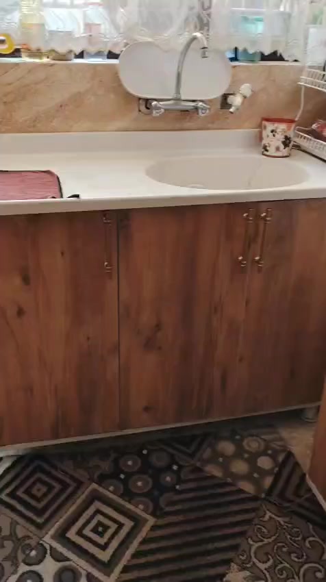 للبيع غرفة نوم وكاونتر نظيفات جدا بسعر مناسب في منطقة  بغداد الجديدة شارع المسبح الاتصال بالرقم.
***********
