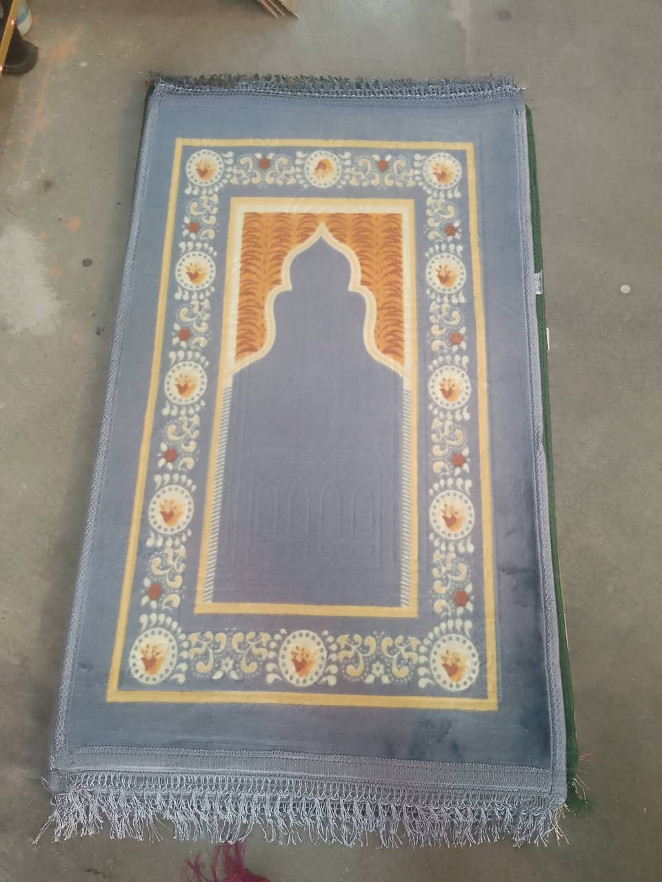 بەڕماڵ110*65بە 17ڕەنگبەردەستە نرخی تەنها 3000ناونیشان سلێمانی سەرچنار بەرامبەر مزگەوتی مەشخەڵان


**إذا كنت صاحب هذا الإعلان وتريد حذفه لأي سبب، رجاءا أرسل رسالة إلى الدعم الفني**