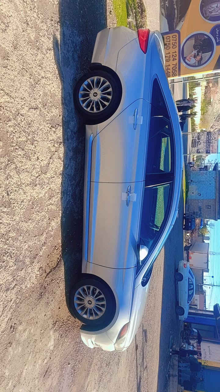 سەرتا  بەناوی خوایی گەوڕە ئەم سەیار بۆفڕۆشتن مۆدیڵ 2016فول فول مەواسەفات پانۆراما بەسمە  سەنەوی بەسەر جوە دوو پارچەی بۆیاخە سیعری 127گڵاو مەجالی کی کەمی تیای ***********
