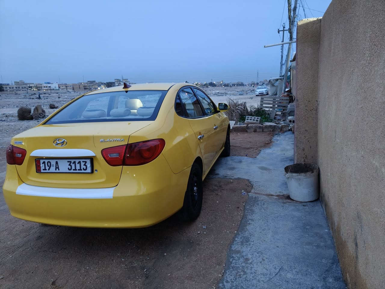 الانترا هونداي 2009 حادثه بنيد مكينه 2000  سنويه 2029 السعر 95 موقع السياره كربلاء السياره جاهزه من كلشي ***********
