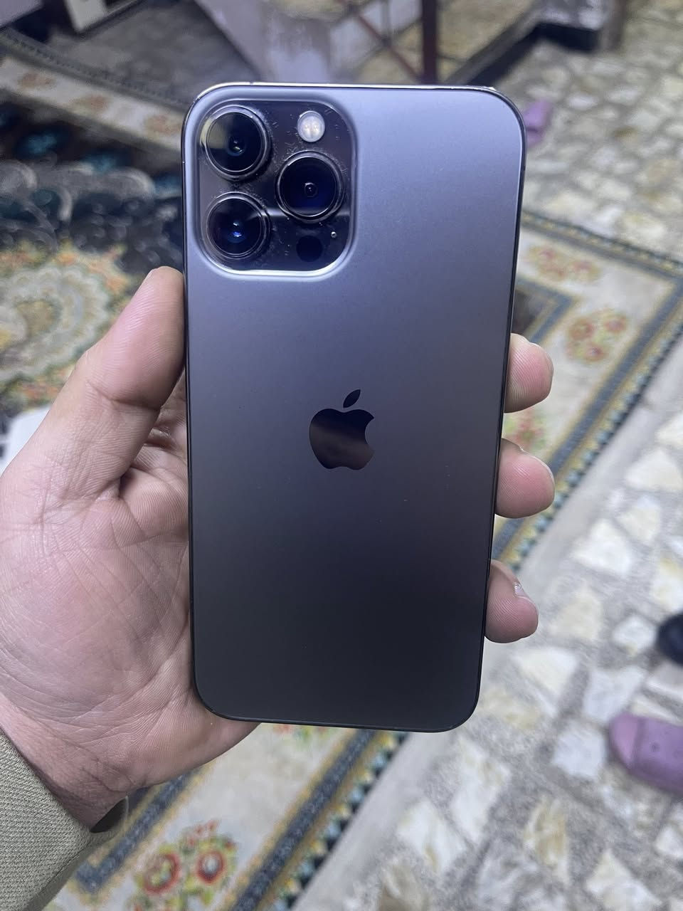 لسلام عليكم  أيفون 13بروماكس للبيع بطاريه 90. ذاكره 1تيره شرق اوسط مكفول ما مفتوح جديد للاستفسار ***********
