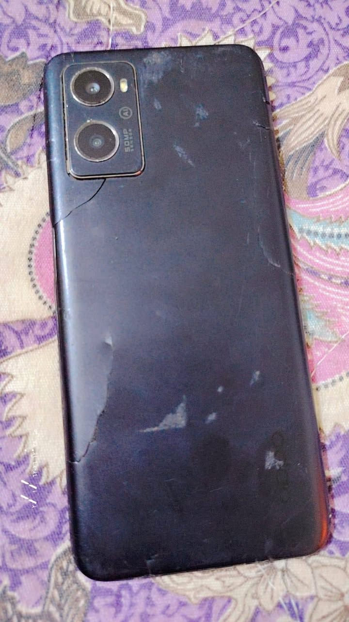 سلام عليكم بوكو A96ذاكره 256عشوائيه 8+4بي هاذ كسر باقي كله شغال مكاني نجف سعره50قفله بدون عمله


**إذا كنت صاحب هذا الإعلان وتريد حذفه لأي سبب، رجاءا أرسل رسالة إلى الدعم الفني**