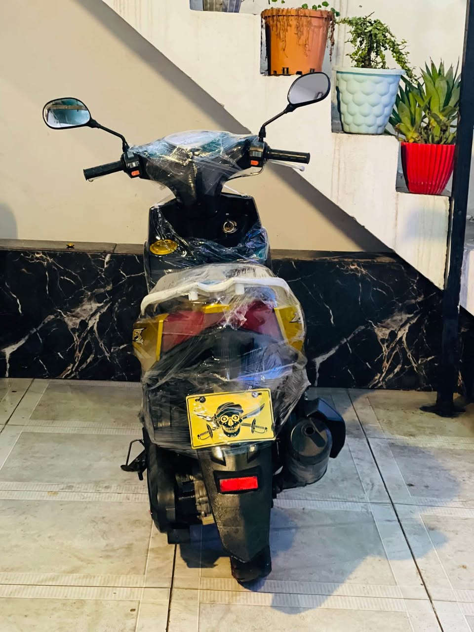 دراجة ماكس FS مودیل2024
محرک فراشە150
دراجة كهرباييات كامل شغال نكرة سلف كيجات كامل شغال
محرك شرط لاصرف لا بخار اخرس ماتسمع صوطة
كفرات بيلادي بدون كسر
تايارات لوك بريكات بل مكان
دراجة جديد ناشاالله مابي اي نقص
سعر425
رقم موبایل***********
عنوان کرکوک شورجە یم مطعم حمة ناصر السليمانية, العراق
