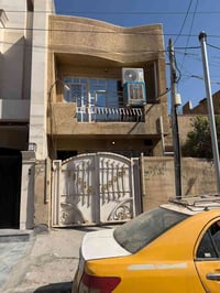 يا الله مشتمل للبيع في منطقه الخارجيه 50 متر واجه 5 فرع هادئ و شارع ها...