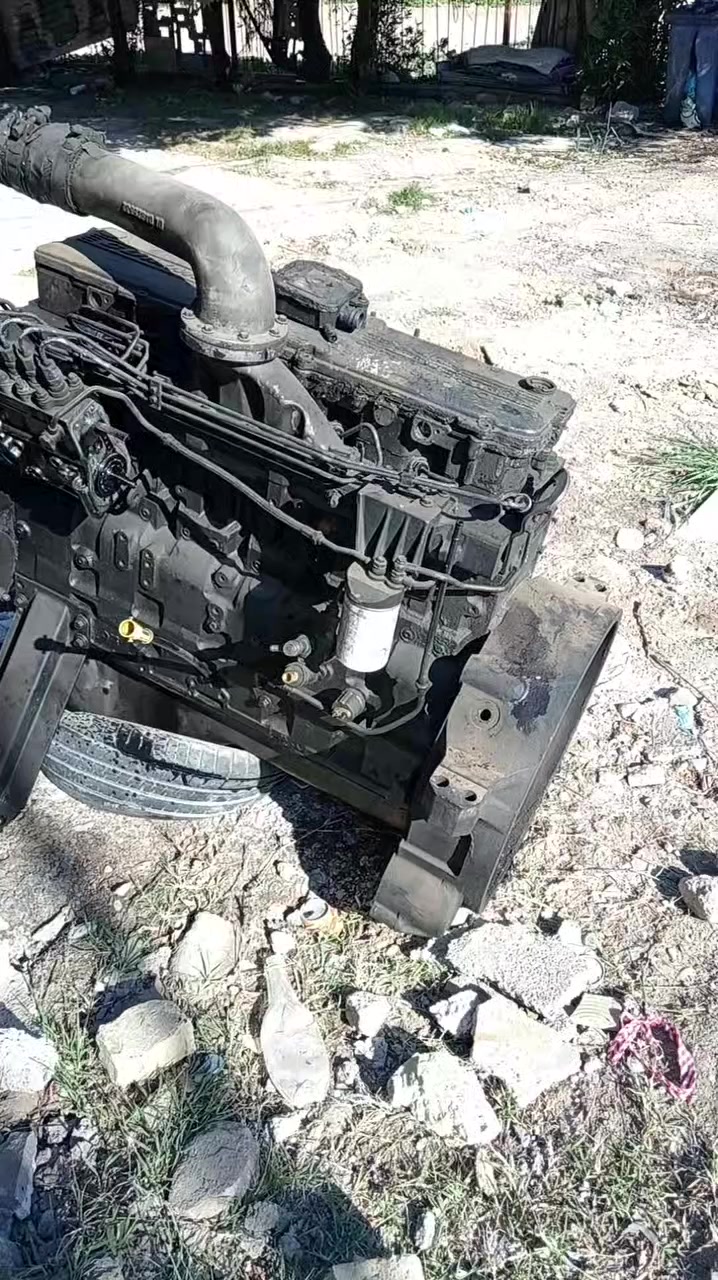 مكينة كمنز ٢٤ ولف كايمة للبيع السعر ٥ ورقات وبيها مجال اتصل وبيك خير وادلل رقم الهاتف ***********
المكان ديالى
