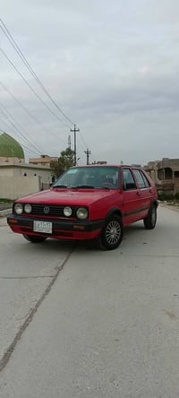 للبيع كولف موديل 91 محرك 0.8 السياره جاهزه من كلشي كابون بنزين تايت اخ...