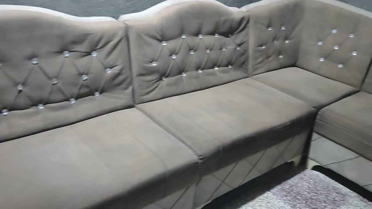 السلام عليكم عندي ديوان للبيع ١٠ مقاعد بسعر ٢٠٠ وبي مجال مكاني حله قريب الحي الصناعي


**إذا كنت صاحب هذا الإعلان وتريد حذفه لأي سبب، رجاءا أرسل رسالة إلى الدعم الفني**