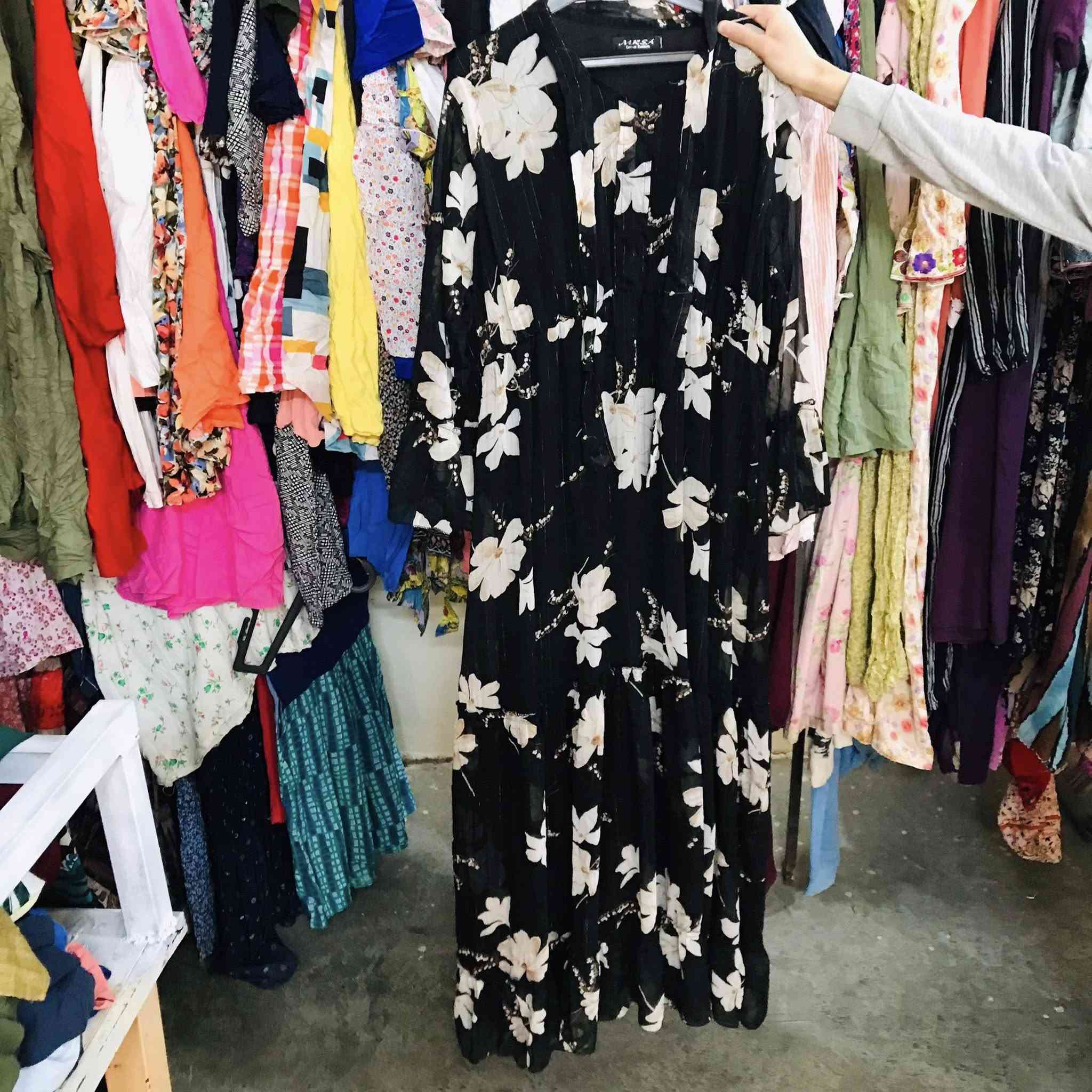 وصول فستان نسائي عنوان الخالدية حي القدس قرب معارض السيارات


**إذا كنت صاحب هذا الإعلان وتريد حذفه لأي سبب، رجاءا أرسل رسالة إلى الدعم الفني**