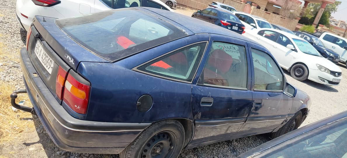 سيارة  جاهزة للبيع محرك وكير مكفول السيارة نظيفة  تخم تاير  جديد  وبطارية جديدة وصدر  جديد وكلشي شغال بيهة   السيارة ممغسولة على  ترابهة عارضهة  سنوية  جديدة ورقم جديد انكليزي  ولسيارة  باسمي  وبيهة  بطاقة بانزين  وللاستفسار  علا ارقم  واتساب  *********** كركوك, العراق
