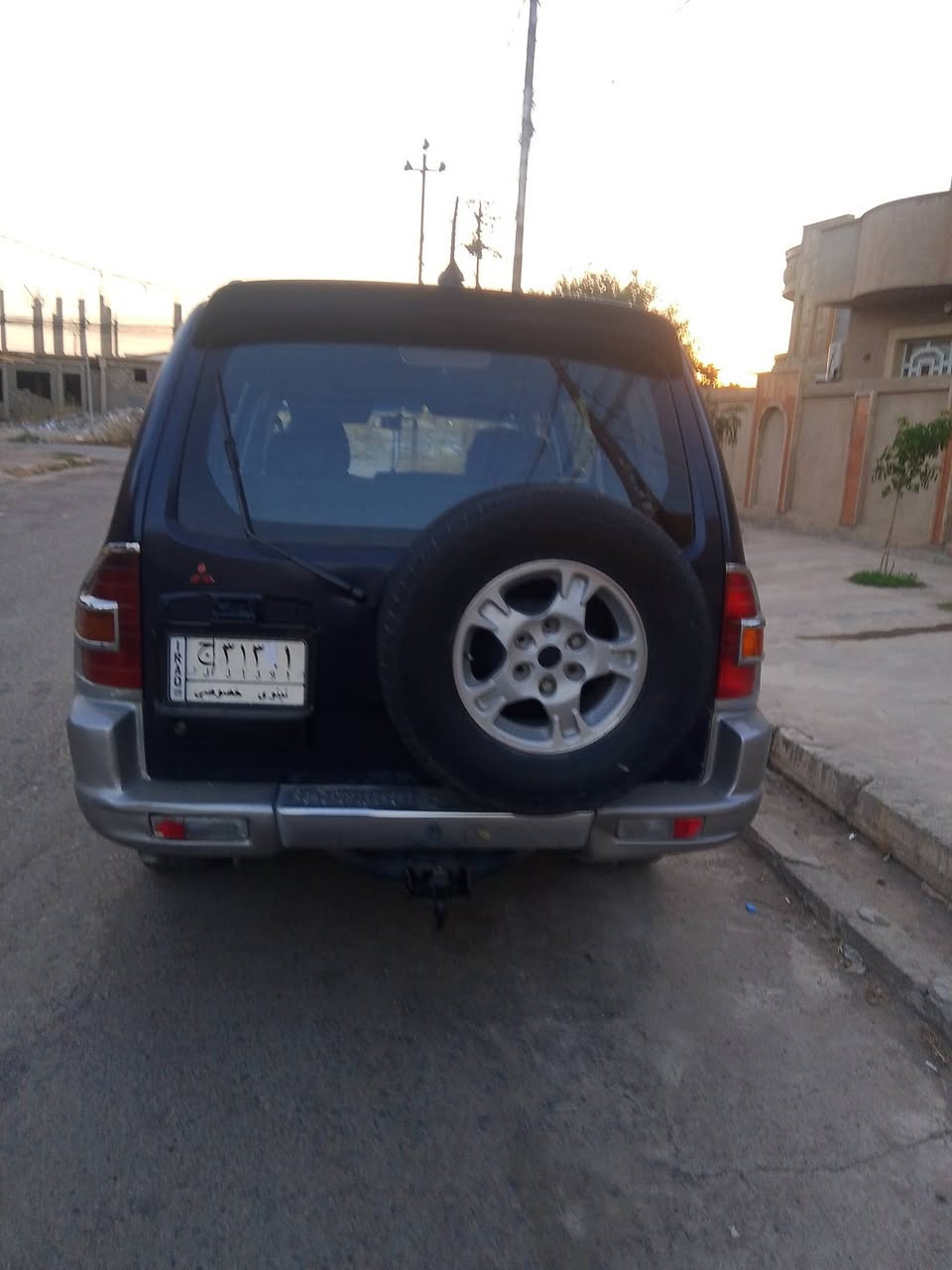 باجيرو  متسبوشي ٢٠٠٢ رقم نينوى
السيارة باسمي والتحويل ثاني يوم
بيها صبغ جمالية وطخات بسيطة
محرك كازوايل ستاركس
طخم تايرات نظيفة
السعر ٧٠. ورقة وبيها مجال 
اتصل على الرقم كورك ***********
اسيا ***********
