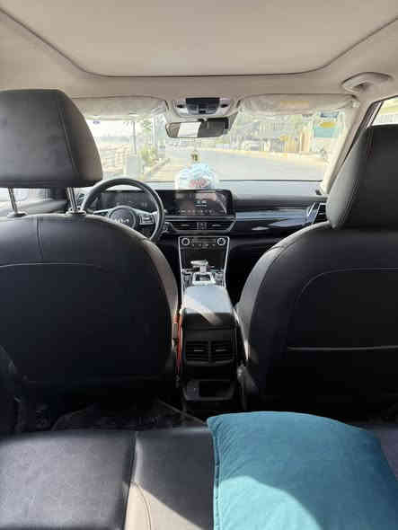 كيا سيلتوز موديل٢٠٢٤السيارة فول ماشية ١٢مكانها بغداد الكريعات***********السعر ٢٤مليون و٢٠٠
