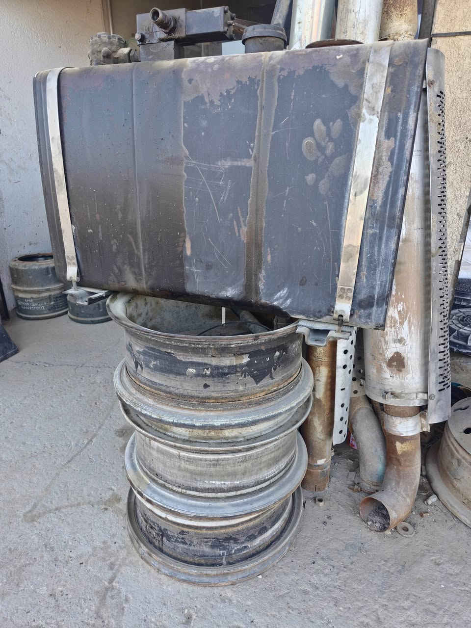 وياله 24 قطع وبراميخ ابو الربع ووياله صاج 24 جمله ومفرد مكان الرفاعي للاستفسار ***********
