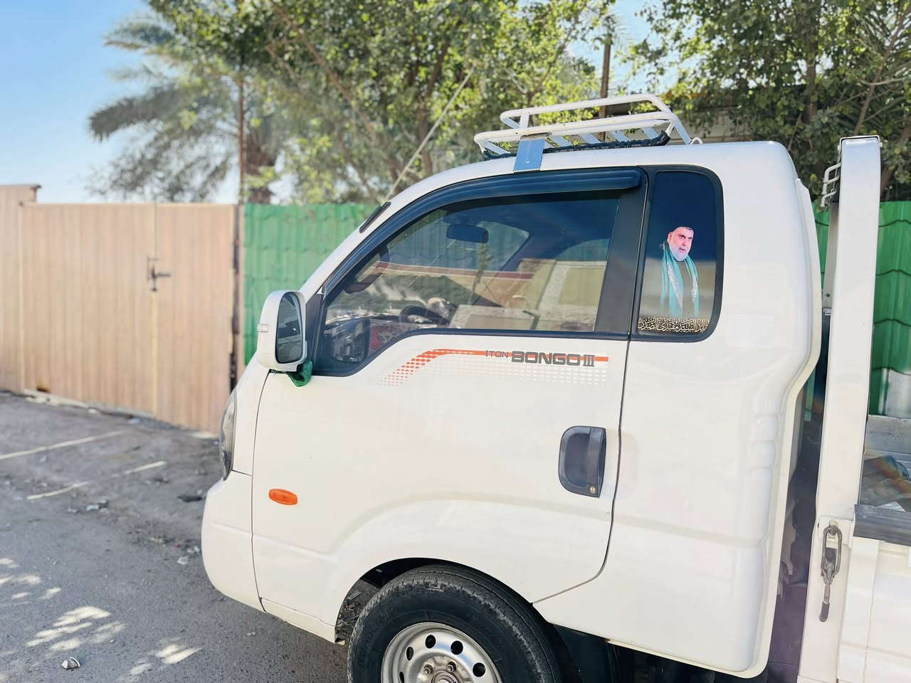 السلام عليكم كيه للبيع مسكر مديل2014سبعه كير   مكفوله بيها تكحيل رقم لهاتف***********
