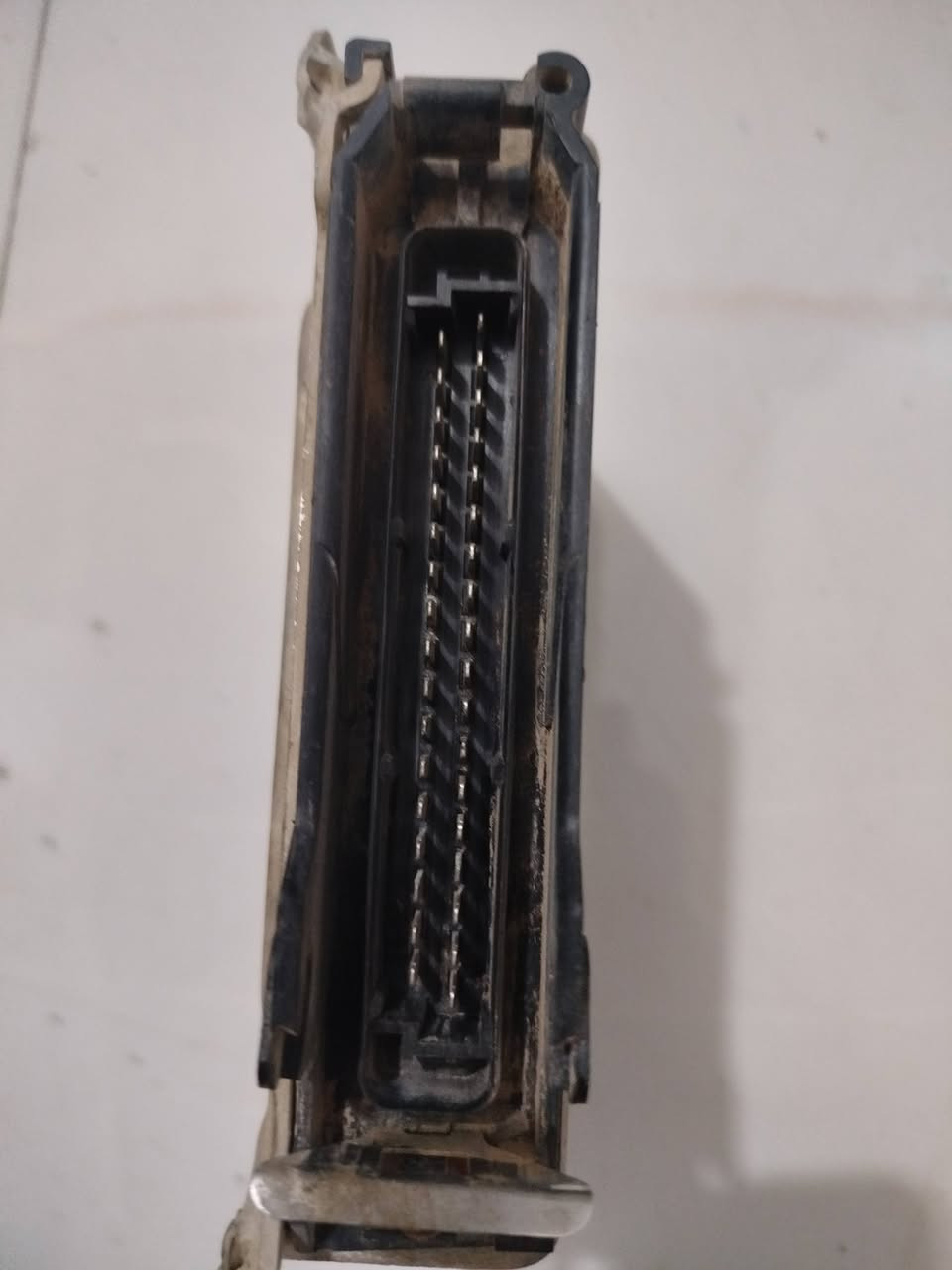 سلام عليكم عقل فالفو 240 داينمو فالفو للبيع ثنينهن عل فحص مكان نجف
اتصال ***********
