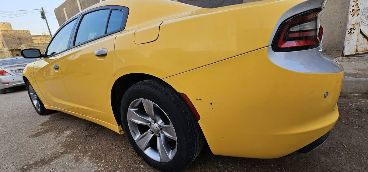 جارجر موديل 19 اصل
سياره فول 1ع 1 جتي 
رقم بغداد نكلزي تحويل مباشل 
مصفره هيه وغرامات   خط  ناصريه بغداد 
موصفات سياره بني رامه كشنات حضن جلد
 شاشه جبيره كاربلي  سياره مكينه 360 خير من يم الله
كير طياره 9 نمر اكسن حداديه تخم تاير خير من يم الله 
كشنات مامي خلفي دتفه تبريد كله جاهزه اي نقه مابيه 
الايت زرع عدسه عين شيطان 😈 صفر  
حادث السياره وارد أمريكا 🇺🇸 
مرفوق بل صور  حسب القناعه مراوس وبيع 
مكان سياره ميسان العماره 
الستفسار ***********
السعر 170 وبي مجال قليل
