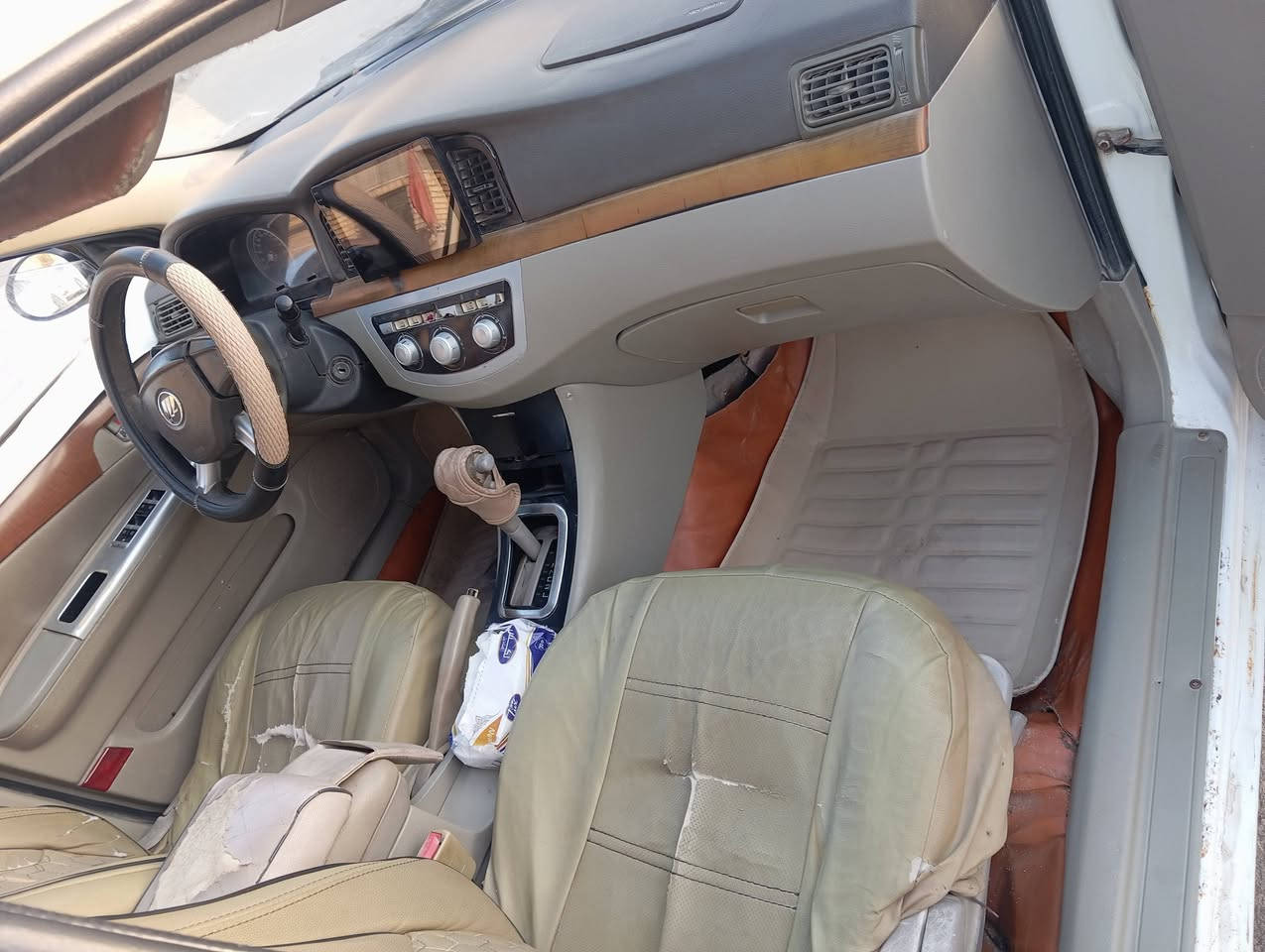 نيفان2013لبيع السعر36ورقه***********
