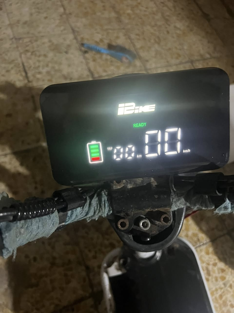 دراجه شحن هاي كدامكم ٣ نمر ***********
