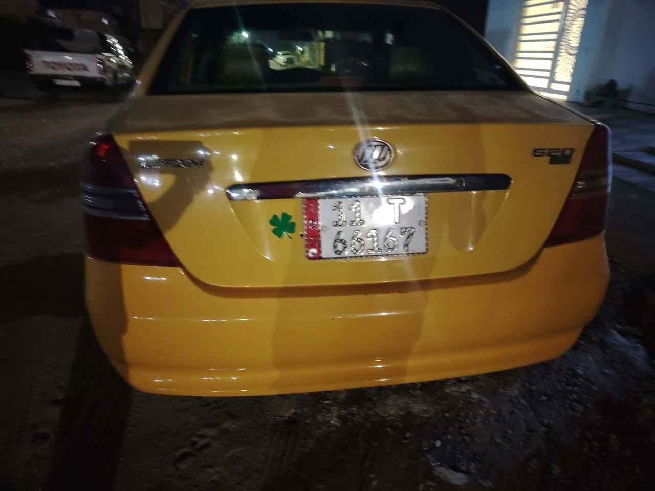 سلام عليكم ليفان 620 مكفول لا ضربه ولا صبغ تخم تاير جديد تبريد ثلج بسمي السياره مكاني تكريت عندك مراوس حسب القناعه *********** سعر 40 وبيهه مجال حك الجيه
