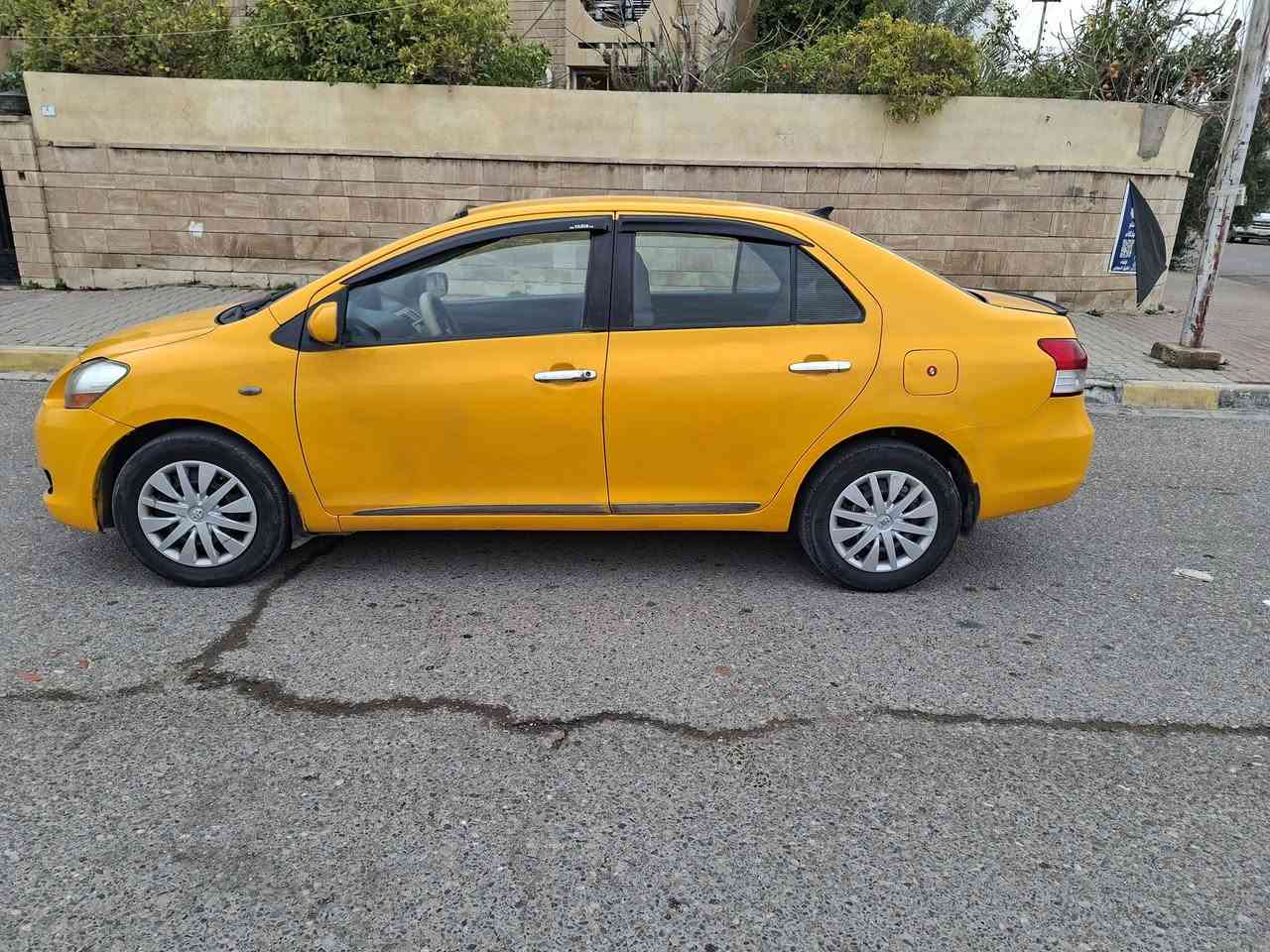 سلام عليكم سياره يارس خليجي موديل ٢٠٠٨كير اوتوماتيك فقت باب بدله بجم كبس بي مكانت تصفيه سعر ٨٠ بي مجل ***********
