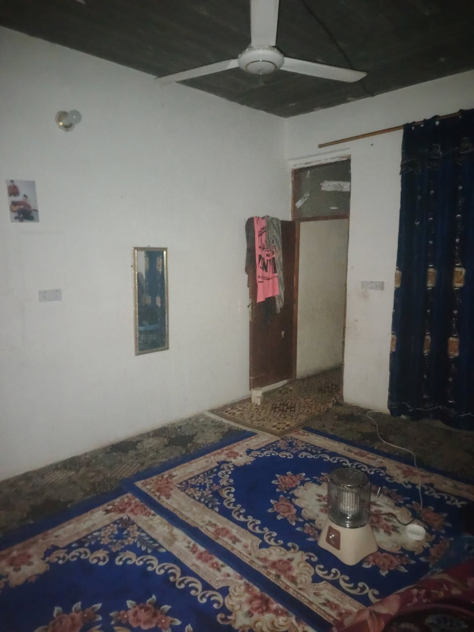 السلام عليكم بيت للبيع المكان بغداد الأصلح واحد حزيران التفاصيل على رقم التلفون بي وتساب *********** 👍🏿***********
