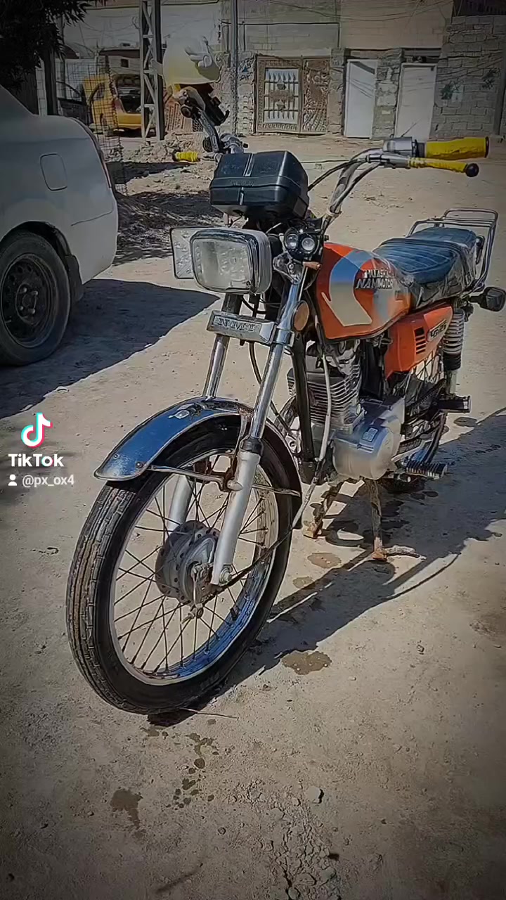 السلام عليكم نامه شلامجه البيع دراجه نضيفه مامفتوحه بعدهه دراجه جديده دراجه أوراق اصولي طالعه 2025 بعدهه نضيفه شوفت عينك مكان ديوانيه مركز السعر 650 وبيهه مجال الشراي يتصل على هاذه الرقم👈 ***********
