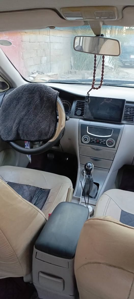سلام عليكم جميعا سياره جيلي موبل خصوصي موديل 13مكفوله من ضربه كير مكينه تبريد كفاله سنويه صاقطه ابيع كوم حديد فقط انطيك رقم راعيهه ونت وياا وشراي يتصل ع هه***********
