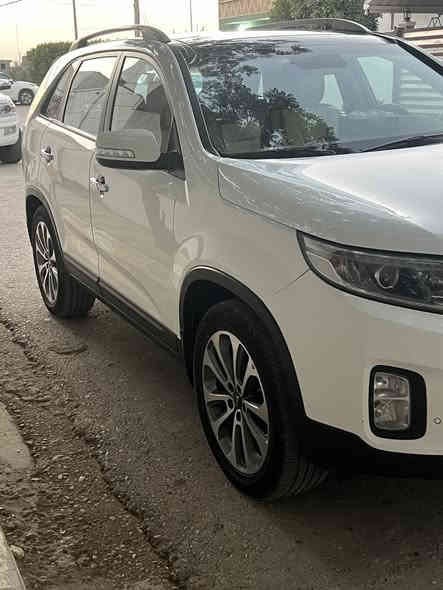 ً
السلام عليكم سورينتو للبيع موديل 2015 وارد خليجي محرك V6 مكفوله عدا المحرك مجفت والباقي كفاله تبريد تدفئه گير السياره فول مواصفات 1/1 مري شفط كراسي كهرباء بانوراما مكان السياره  الانبار رمادي 
السعر 205$ وبي مجال ***********
