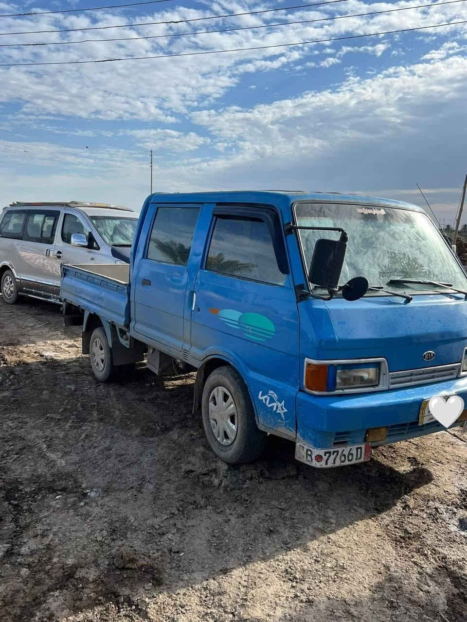 للبيع كيا دبل قماره  93 رقم بغداد جديده محرك حاويه 
كير اكسن تخم تاير  صدر جديد مابيها نقص العنوان بابل تحويل  رقمي ***********
