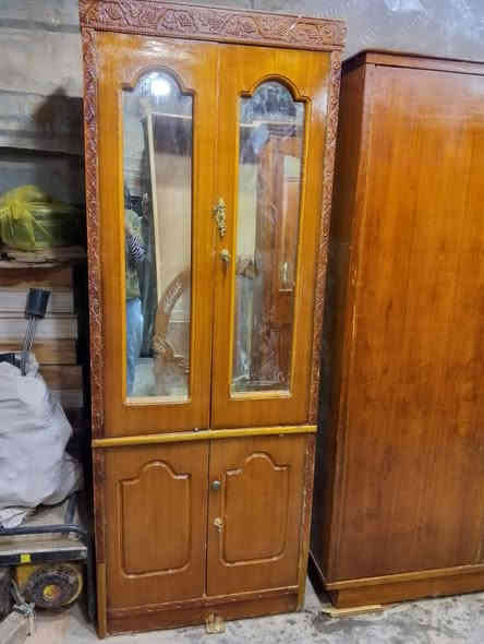 سلام عليكم اخوان كانتير مع ميوزه نضد معه زاويه اسعار خاص مكاني رميثه جامع ال شاهر توصيل موجود قرب ابو يلاف ***********
