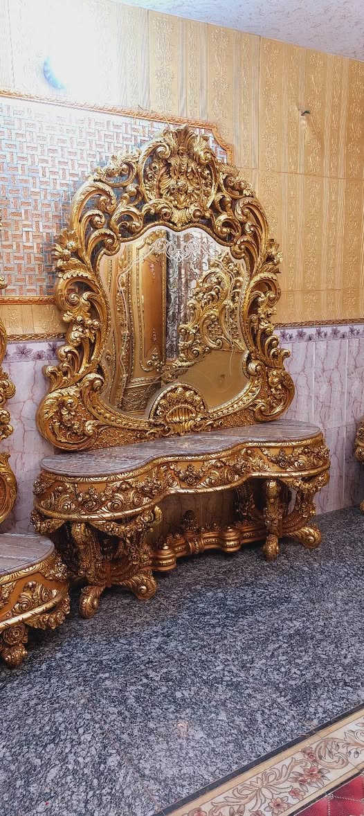 غرفة نوم زان مصرية ملكية دمياطي ضخمة نظيفة جدا كلهة مرمر بغداد الشعب ***********
