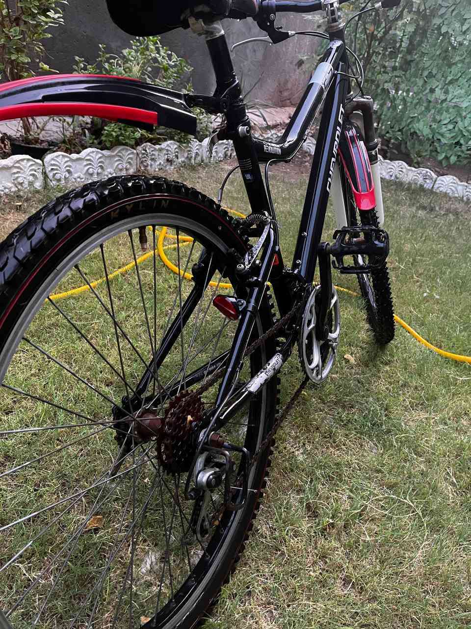 اسلام عليكم باسكل جبلي  للبيع تايرات جوابه بريكات جاملغات كله جديد مكان بابل قرب العلويه شريفه *********** او خاص
