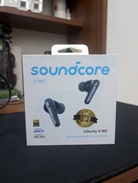 Liberty 4 NC • علبة شحن خربانة • القطعتين شغّالين