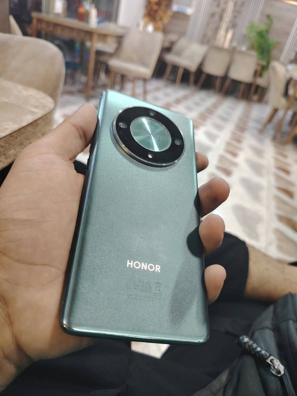 عيدكم مبارك وكل عام
 وانتم بألف خير 🤎

هونر x9b 
 
ذاكرة 256 
عشوائيه الأعلى 12 ..

جهاز فول نظافه مكفول من فتح وتصليح ❤ 

السعر 245 فقط

 رمادي شارع الاطباء فرع الشعبية قرب دكتور حاتم الهيتي 

مصطفى الراوي// ***********
