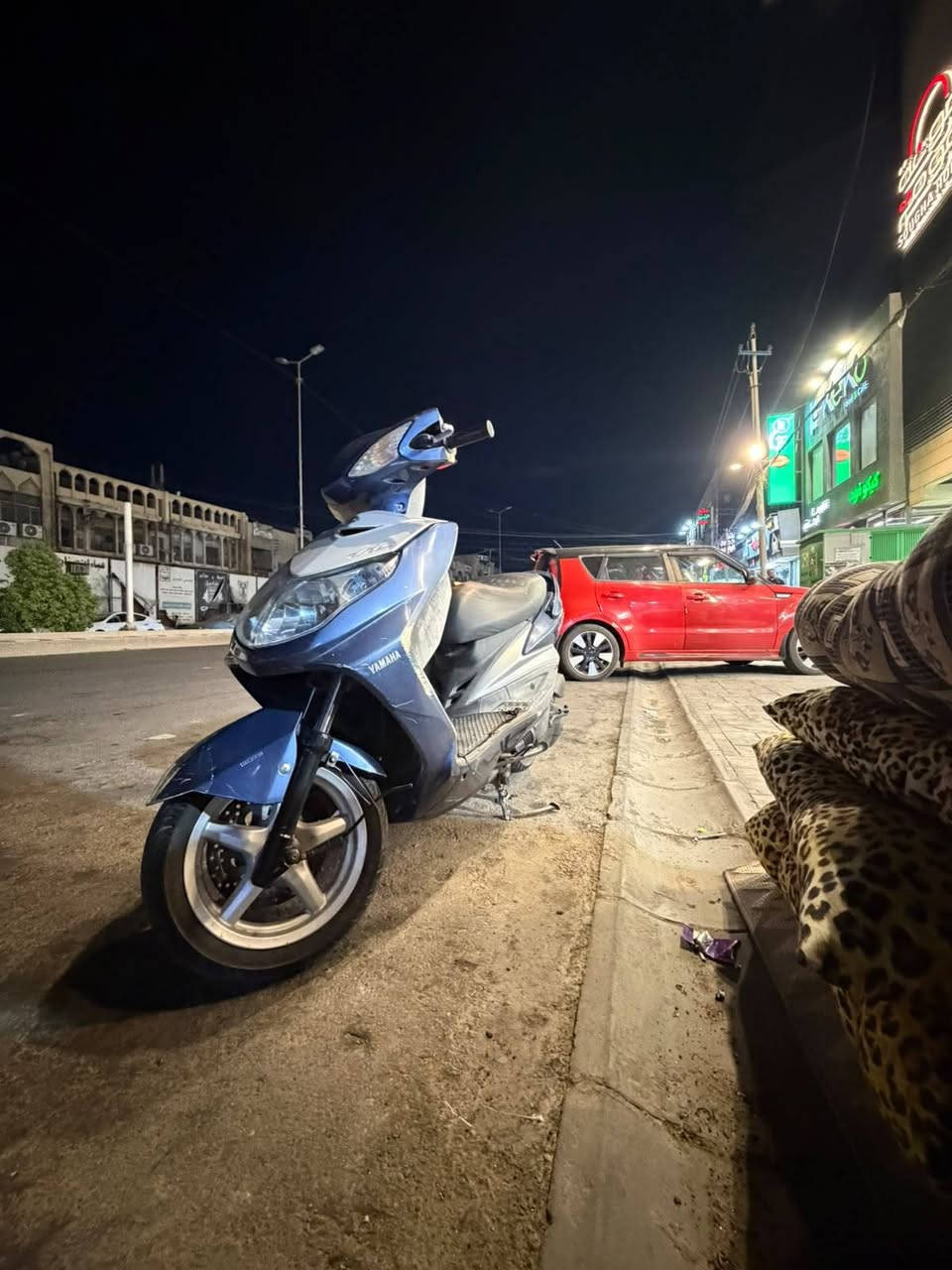 سلام عليكم دراجه سكنس فحل كوري نوزل خطين كفاله عامه صار 4لشهر منزلها برغي بيها مفتوح كلها مختمه منطول للطول ختم واحد ماشيه 15 آلاف نضافه فول شلعه معدل اي نقص ماكو سعر 1150 عنوان بغداد شعب رقم ***********
