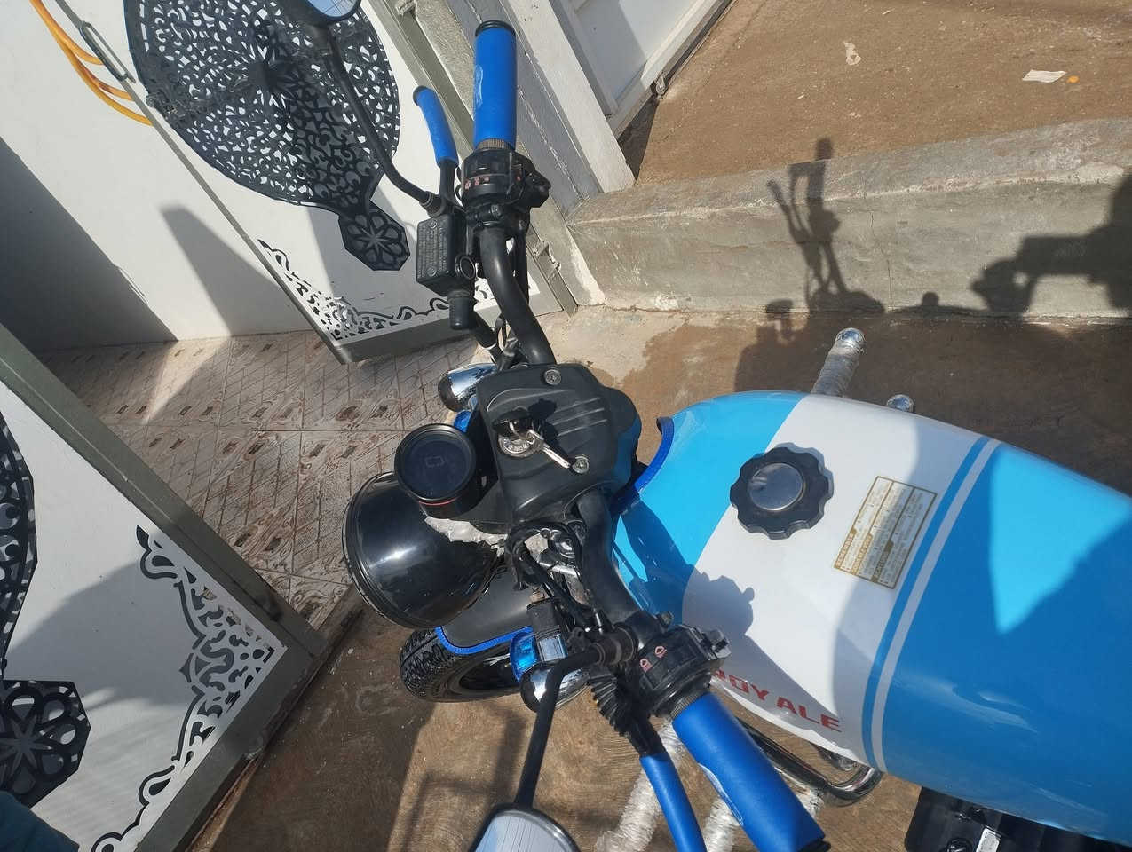 سلام عليكم
ئەم ماتۆرە بۆ فرۆشتن
مۆدێل 2023
هەرکەسێک ئەیەوێ بیکرێت
پەیوەندیمان پێوە بکات
***********
