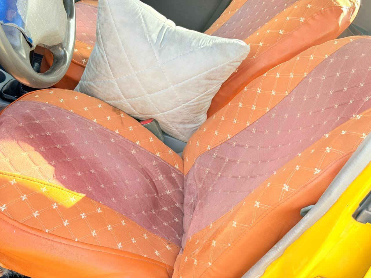 يا رزاق
سايبا 12معمرة جديد رقم دولي مصفره هيئه وغرامات بسمي تحويل مباشر عنواني واسط زبيدية
***********
