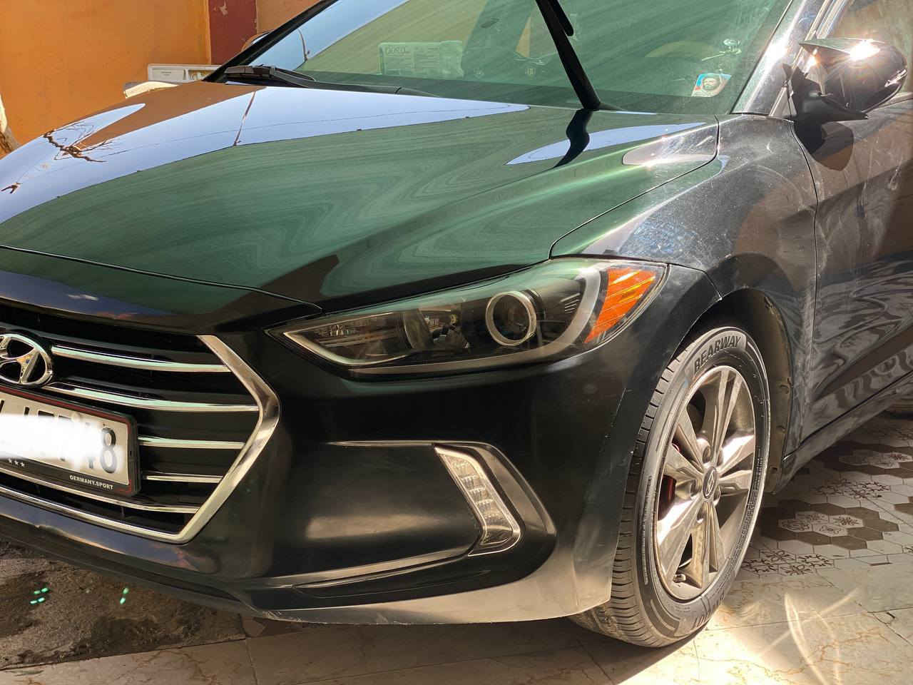 سلام عليكم النترا للبيع موديل 17 رقم اربيل شرط تحويل بها قطعتين بدون دواخل شرط بدون ايرباك سياره جاهز من كل شيء سياره شرط محرك ما مفتوح دوش الشين قاعد سياره مال بيت مكاني موصل سعر 125 رقم ***********///***********
