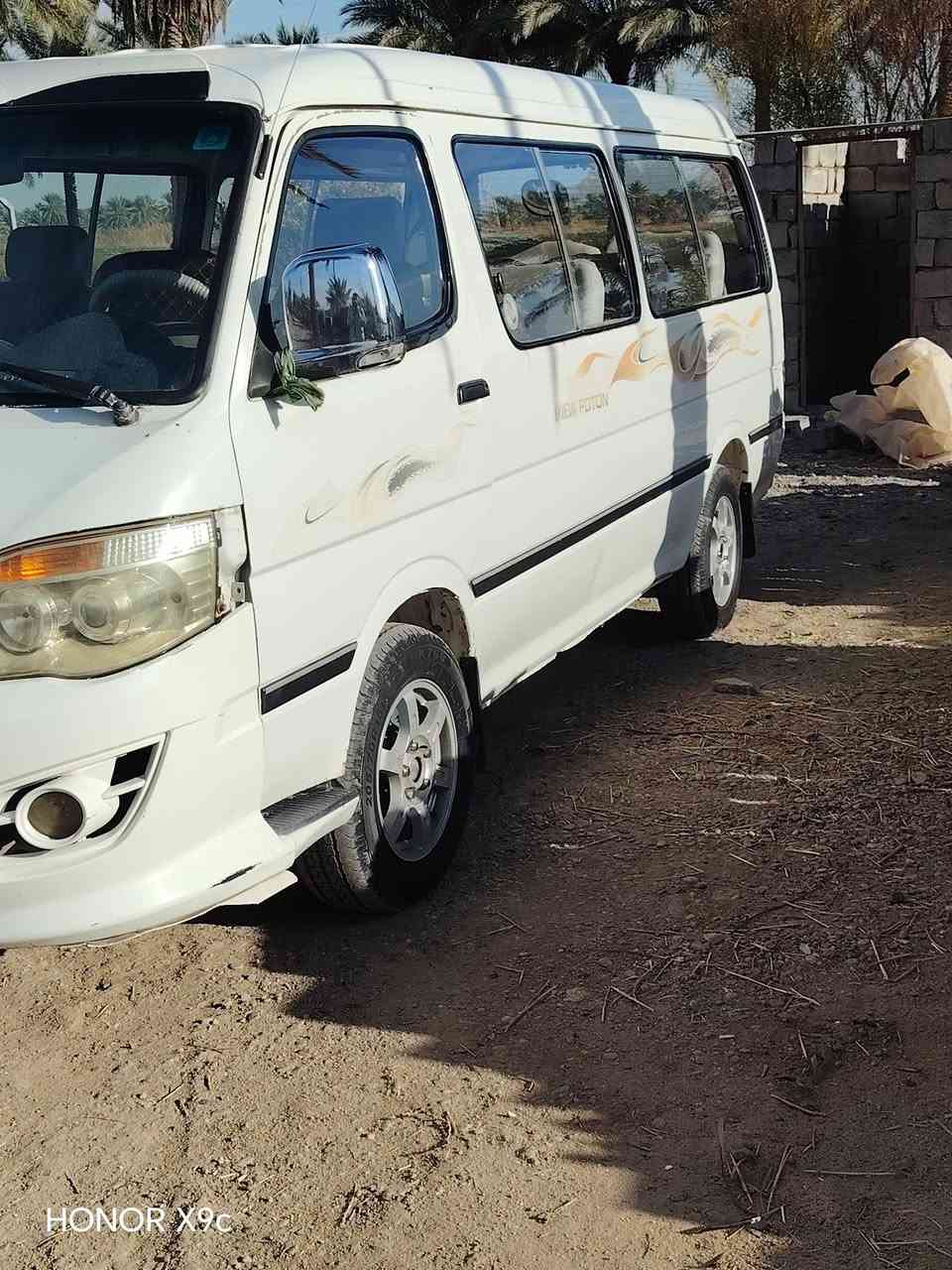 سلام عليكم شباب فاتون 2015للبيع سياره مكفوله مابيه كلشي من مكينه، من كير اكسن، من، حداديه، من  تخم تاير***********
