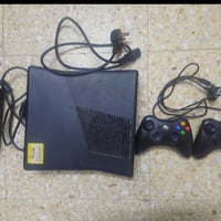 اكس بوكس 360 • نضيف • كامل اغراضه