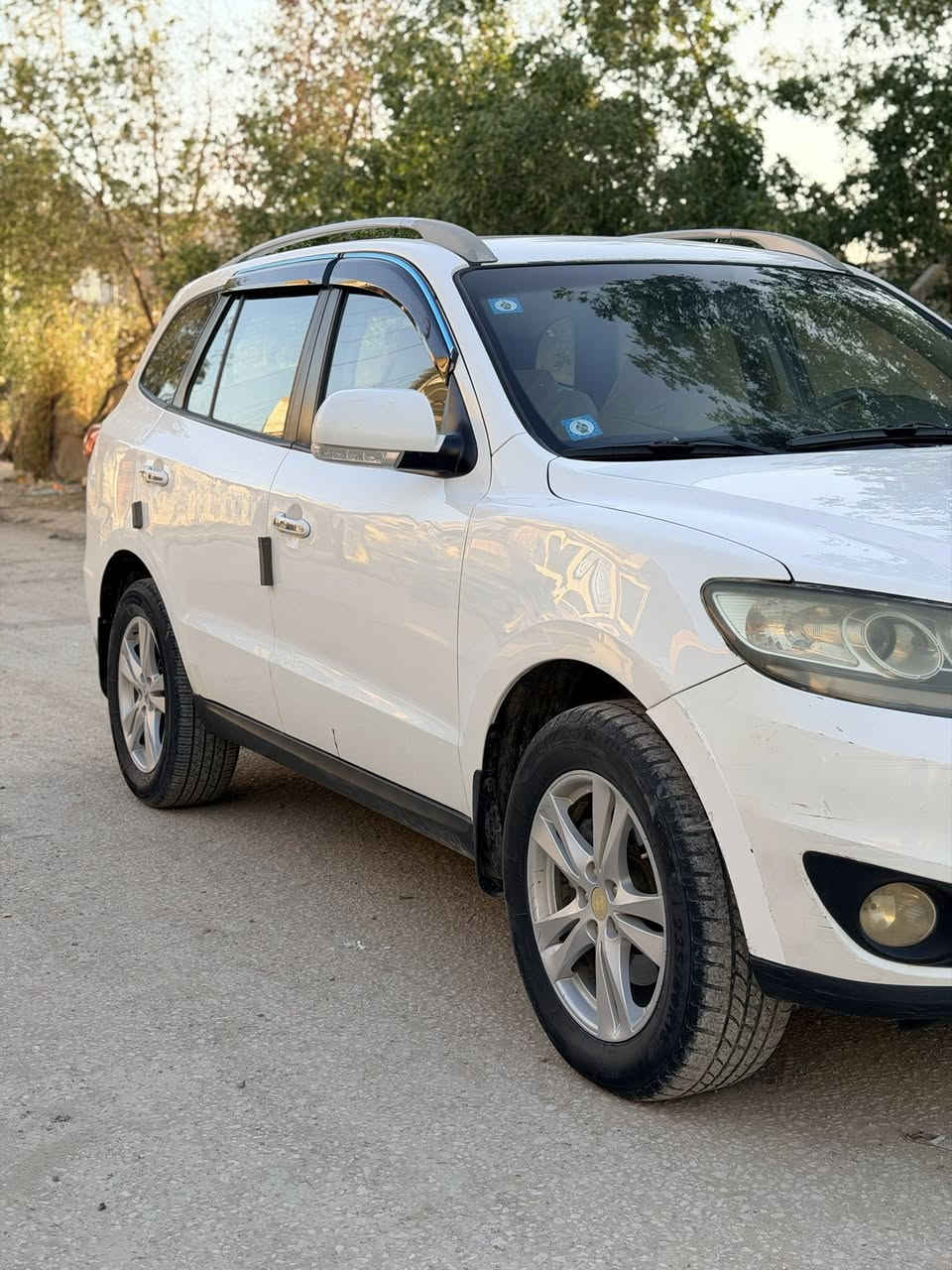 السلام عليكم
سنتافي خليجي للبيع موديل 2011 فول مواصفات1/1 رقم بغداد بأسمي السعر 139 وبيها مجال بيع مستعجل
مواصفات السياره:
مكينه السياره 6 سلندر
7راكب 3 قطع تبريد 
كشنات جلد تحكمات ستيرن
كشن كهرباء 
كامرات بلاديه 
حساسات خلفيه
بصمتين +ثلاجه
وبعد بيها هواي مواصفات 
السونار بالمنشور 
مكان السياره بابل الحله
رقمي :
 *********** 
***********
الاسيا بي واتساب
