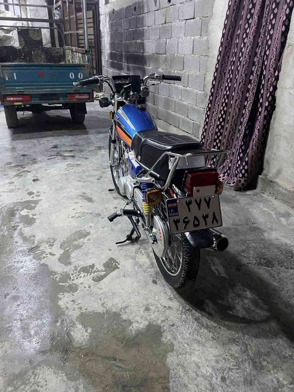 سلام عليكم دراجه سونك للبيع دراجه جديده كلش كلش زيرو موديل 25سعر 725وبيه مجال قليييل مكان بغداد شعب ***********
