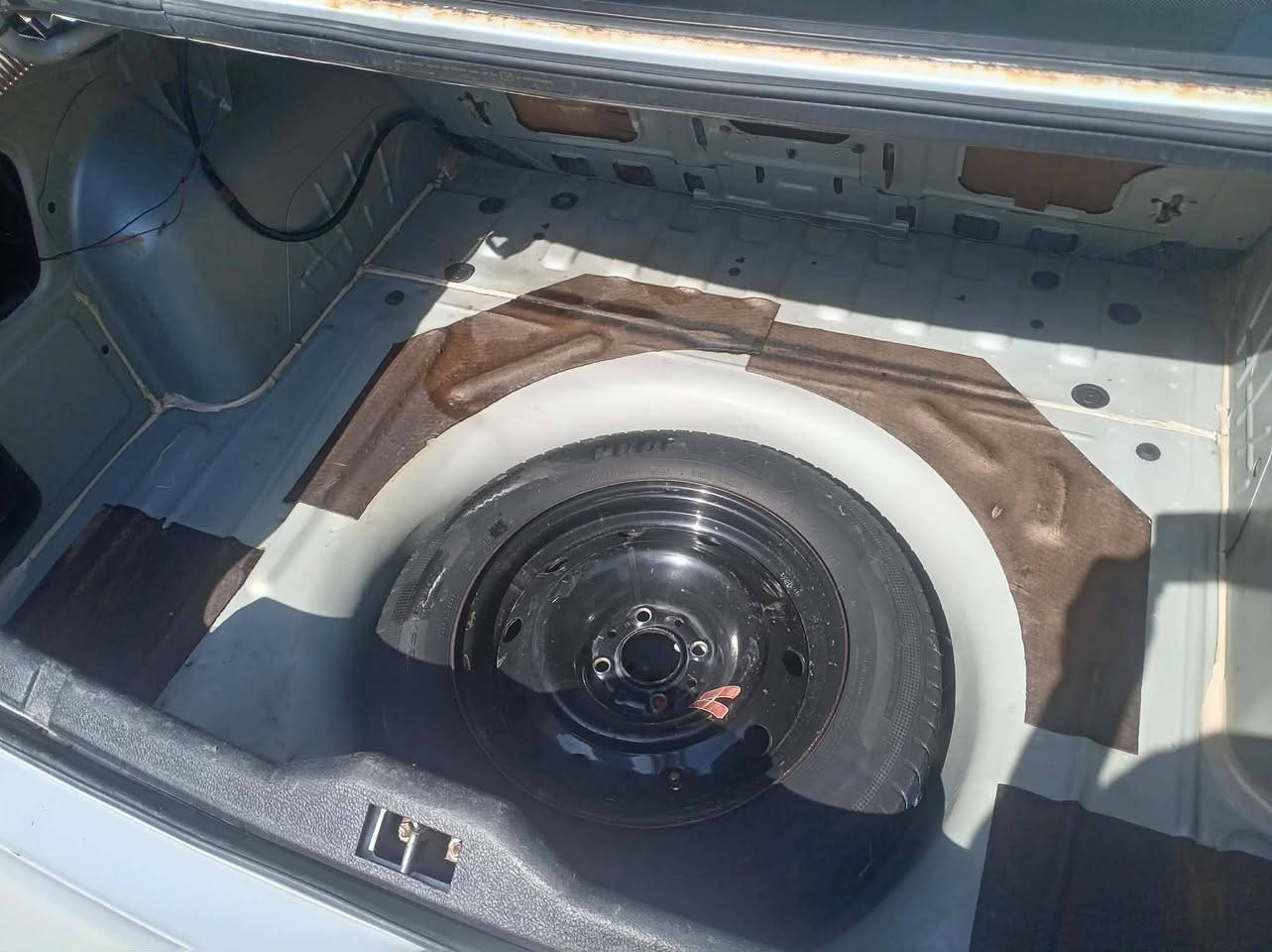 م عليكم سمند للبيع 12 كرستال مكفوله كفاله عامه ماعده دحجه اباب السايق موضحه بلمنشور رقم كربلاء سنويه ساقطه سنه تحويل مباشر جاهزه مجهزه كير مكينه حداديه تخم تاير جديد السياره نضيفه ومامتعوبه وجاهزه لاستفسار الانتصال ع الرقم *********** السعر 42 وبيها مجال مكان السياره نجف مقابل قريه الغدير
