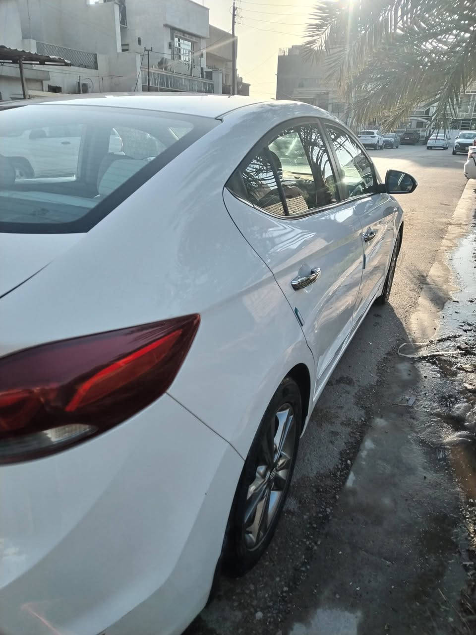 النترا 2017 خليجي للبيع
محرك 2000
ماشية 145 الف كم
السيارة نظيفة وبدون حادث فقط طخات بسيطة
مكان السيارة بغداد - حي الخضراء
سعر السيارة 14,000 دولار 
للاستفسار الاتصال على الرقم ***********
