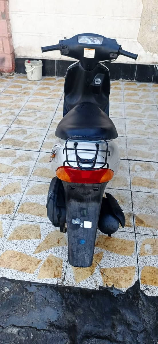 رياضي البيع وراق ابسمي دراجه كله شغاله سلف وهندر رايده اب 400 وأبيه مجال *********** مراسله واتساب
