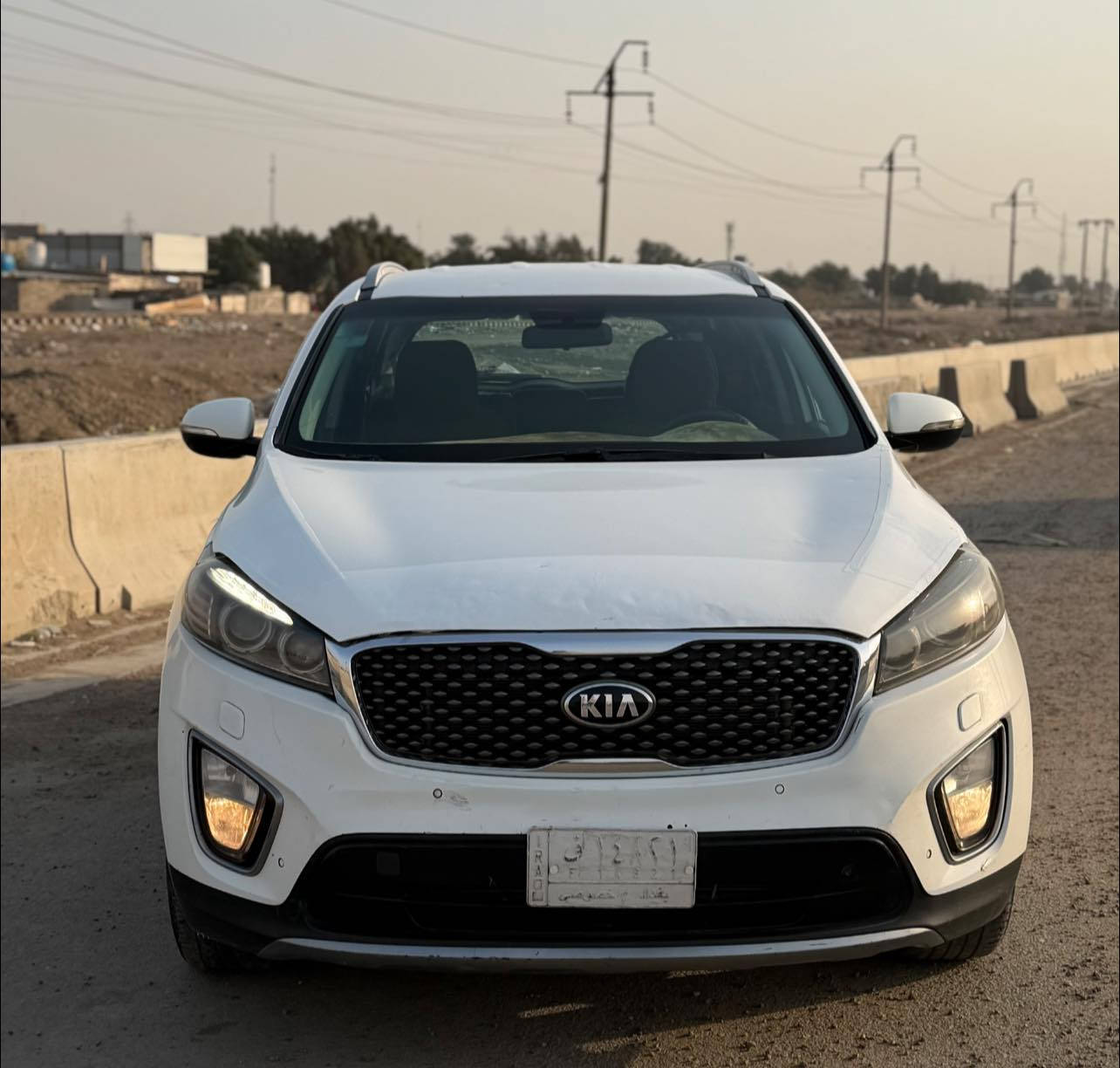 السلام عليكم
سورنتو  موديل 2016.                
السياره بيه قطع صبغ.                                               
السعر.  160$.  وبيه مجال حك الجيه
للاستفسار   ***********
