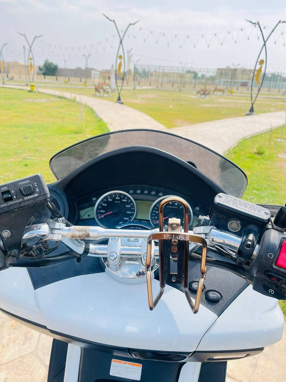 صفر 10 للبيع دراجه مكفوله 7 نمر 4 تحويلات مانع نزلاق ستان حساس ام بي ثرياء بالادي  باقي التفاصيل عل خاص


**إذا كنت صاحب هذا الإعلان وتريد حذفه لأي سبب، رجاءا أرسل رسالة إلى الدعم الفني**