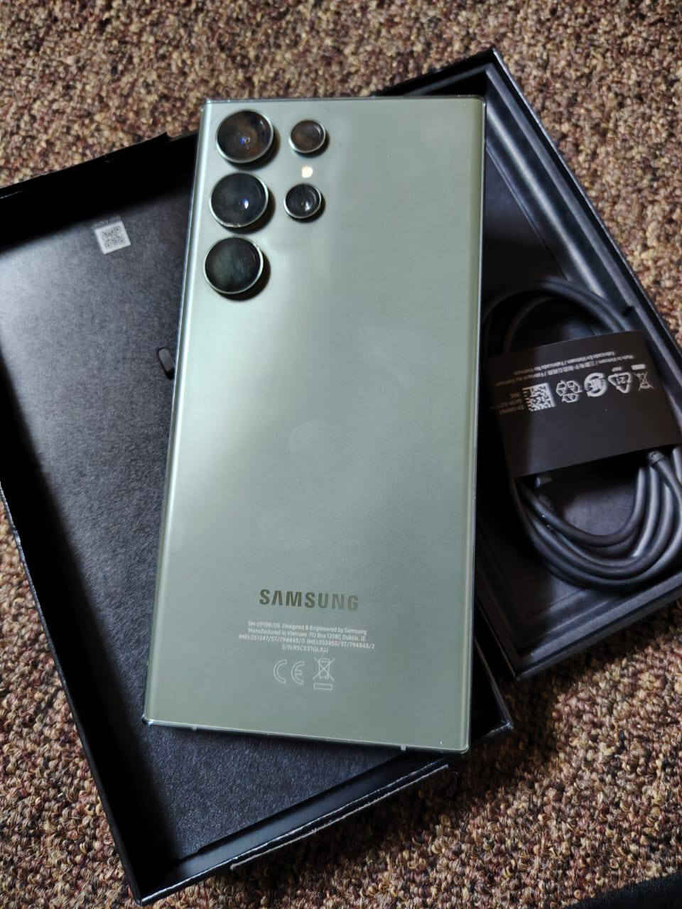 اس 23 الترا جديد مكفول من الزلغ ذاكره 256 ***********
