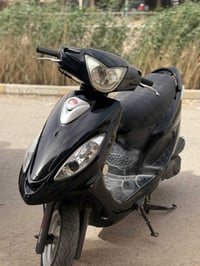 دراجه كامكو V2 موديل 16 بك لايت كرستال  مكينه 125  الدراجه مكفوله  077...