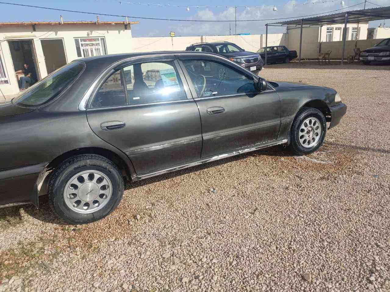 السلام عليكم سياره سوناتا 2 جديده موديل 1994 مصبوقه جماليه بدون حادث كير اوتماتيك محرك مسكر جديد حاويه رقم بغداد تحويل مباشر السعر 43 بيه شويه مجال مكان الخالديه سيطره الناظم ***********
