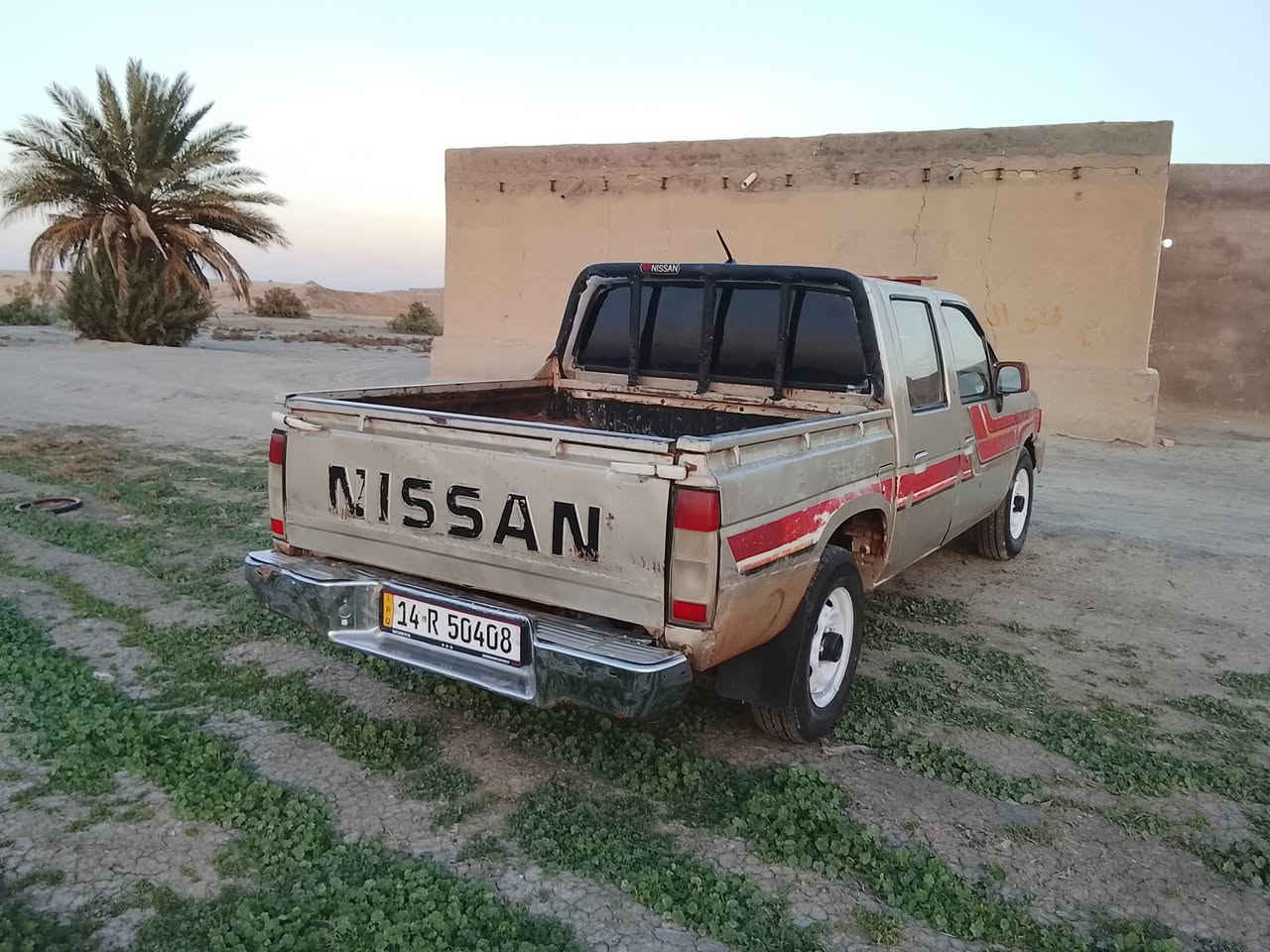 سلام عليكم للبيع نيسان مديل 90 محرك كير شاصي مكفولات رقم بصرة نكليزي بسمي شرط تحويل ثاني يوم 
حداديه جديده كهربايات شقاله 
باور ستيرن سعر 32 وبيها مجال 
تصل ***********
 مكاني سماوى قضاء الخضر
